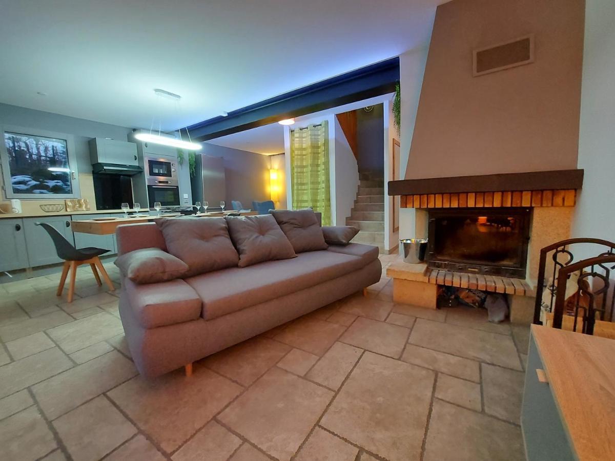 Entre Lac Et Montagne, Chaleureuse Maison 3 Pieces Avec Tres Belle Vue Lac D'Annecy. Terrasse, Jardin, Parking, Cheminee, Barbecue …. Сен-Жорьо Экстерьер фото