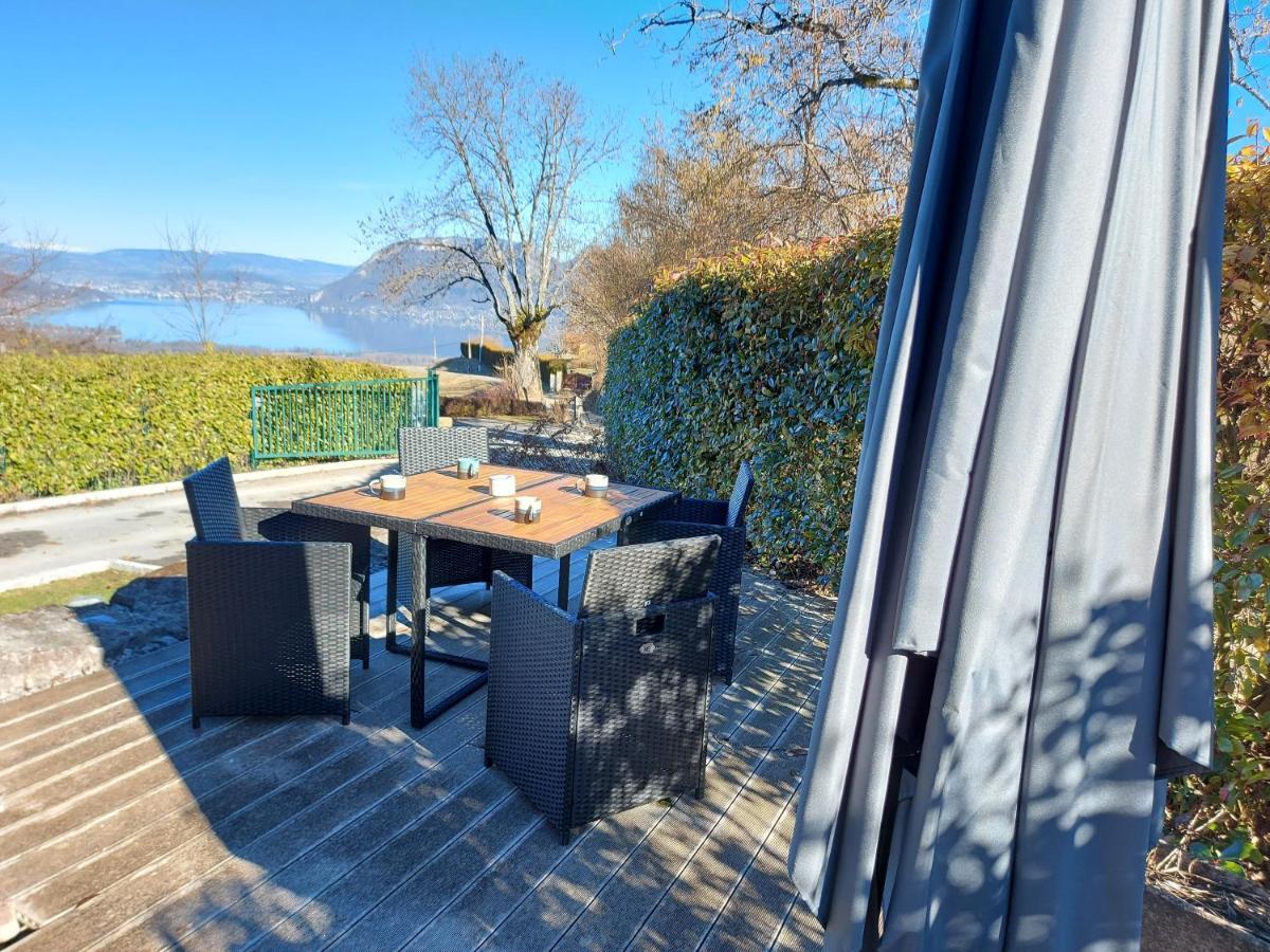 Entre Lac Et Montagne, Chaleureuse Maison 3 Pieces Avec Tres Belle Vue Lac D'Annecy. Terrasse, Jardin, Parking, Cheminee, Barbecue …. Сен-Жорьо Экстерьер фото